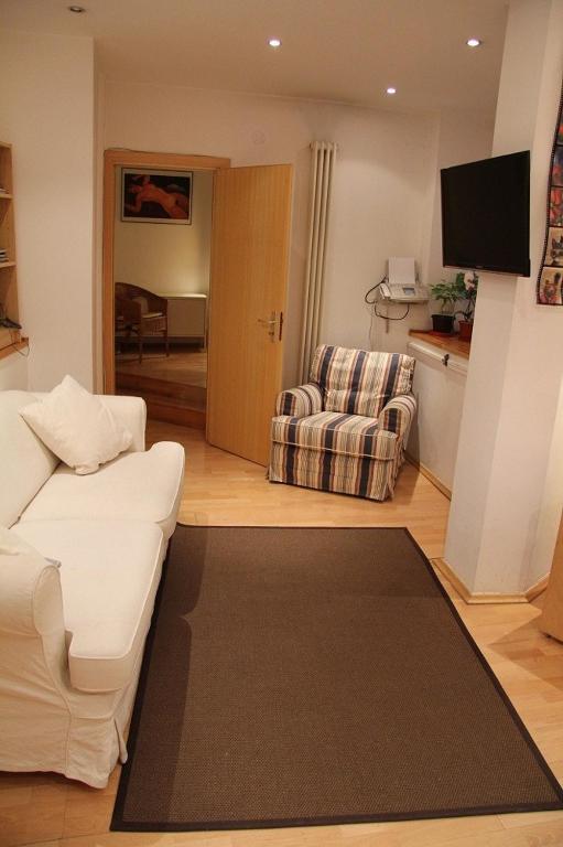 Central Park Bucharest Room photo